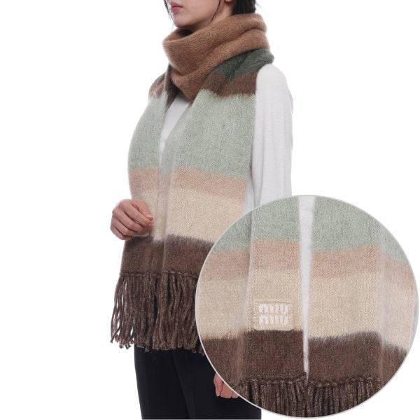 [부산점] [미우미우] 26SS 여성 모헤어 울 혼방 머플러 (5FS094 2CVD F04BE 26S)