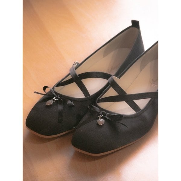 하나 스트랩 플랫 슈즈 (블랙)