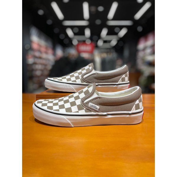 [시흥점] 남녀공용 스니커즈 컬러띠어리 슬립온 (월넛) (VN000BVZ1NU)