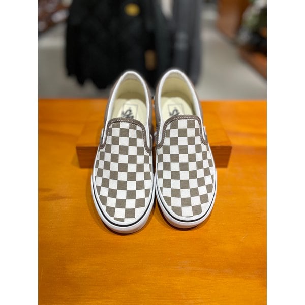 [시흥점] 남녀공용 스니커즈 컬러띠어리 슬립온 (월넛) (VN000BVZ1NU)