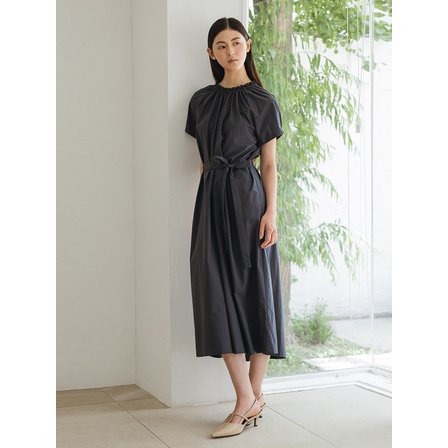 지에마르 BANDING ROUND NECK DRESS NAVY 밴딩 라운드넥 드레스 네이비