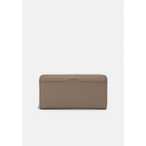 5070399 Calvin Klein MUST ZIP AROUND - Wallet cinder 105811475