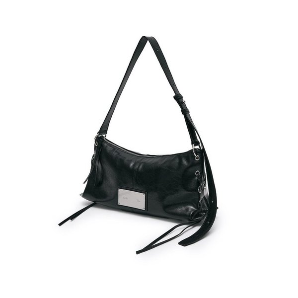 EYELET SHIRRING SHOULDER BAG IN BLACK