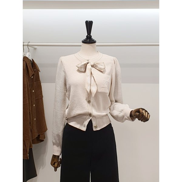 [파주점] 쥬크 주크 탈착 스카프 라운드넥 가디건(V254KSL935)