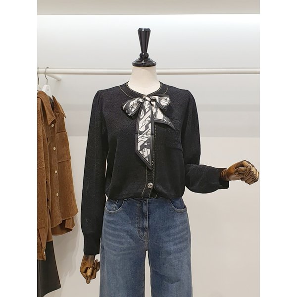 [파주점] 쥬크 주크 탈착 스카프 라운드넥 가디건(V254KSL935)