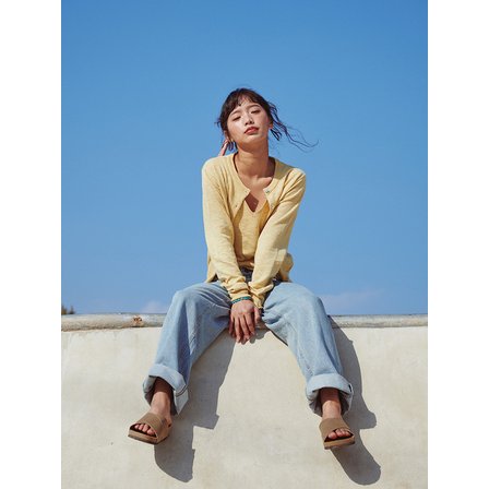 플랫웨이브 인 서울 Pale Linen Round Cardigan Mustard