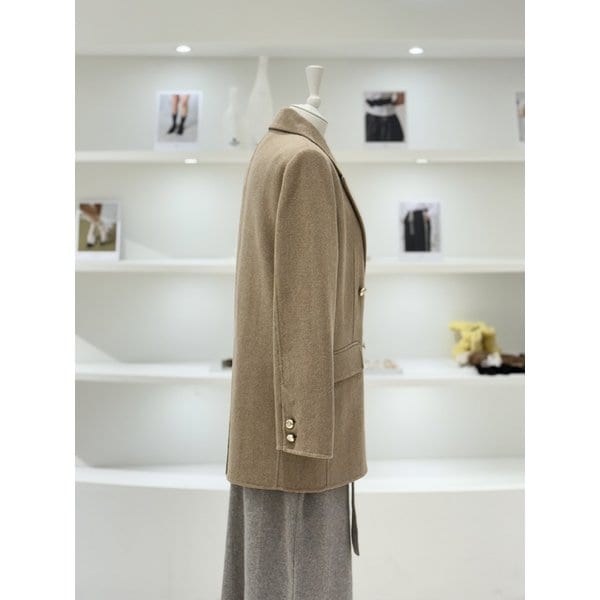 [여주점] 여성 피크드 카라 핸드메이드 자켓 (D244MSF560)