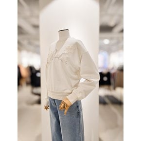 [파주점] [더아이잗컬렉션]로맨틱 플로럴 아플리케 티셔츠 CR1A0TS011