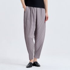 사선 꺾임 배기 10부 팬츠_EPPTS325005