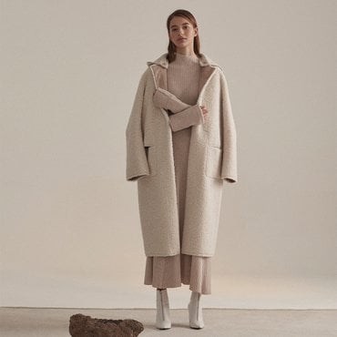 뮤제 Mouton Faux-Shering Reversible Long Mustang Coat_Ecru Ivory