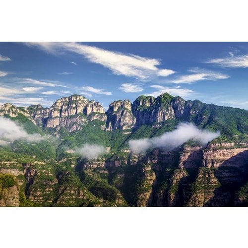 https://media.eoding.com/media/travelagent/1722/imagecontent/태항산 (1)_nBH3C8l.jpg