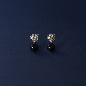 Natural shine earring (2024fw45)