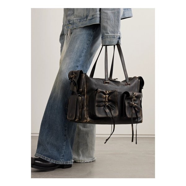 디스트레스 가죽 숄더 백 다크 브라운 1647597343833475