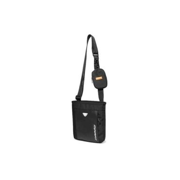다이나핏 공용 스포츠 데일리 크로스백 M (Black) YUA24B16_Z1GJ