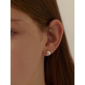 [진주귀걸이 2종 증정]  Sanding round earring