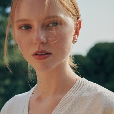 베흐트 [925 silver] Deux.silver.99 / peanuts song earring (silver)(21039)