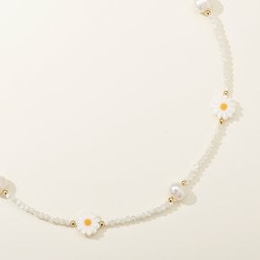 Daisy White Gemstone Freshwater Pearl Necklace EJ231NC043