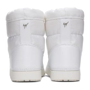 쥬세페자노티 SSENSE 익스클루시브 화이트 퀼팅 부츠 RW20043 001 94099 White/ Grey