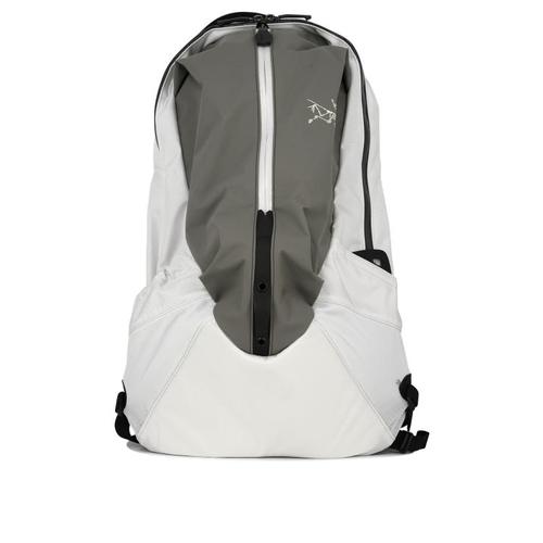 아크테릭스 백팩 X000007473ARRO 22 BACKPACKATMOS