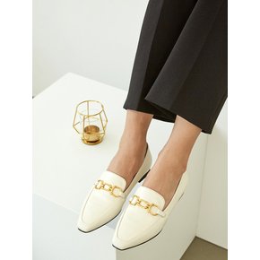 MD1079 Chain Detail Loafer Ivory