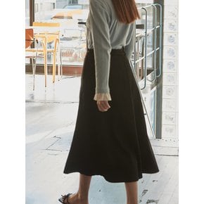 Diagonal tuck belt skirt - Black