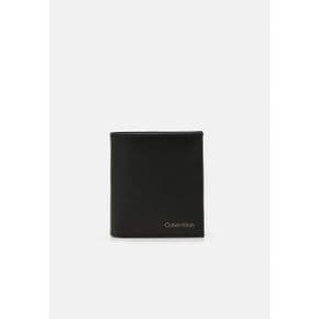 4721232 Calvin Klein SMOOTH TRIFOLD COIN - Wallet black 81034906