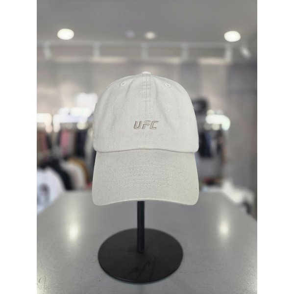 [여주점] UFC 에센셜 볼캡 라이트올리브 U2HWV1320LL
