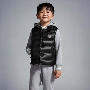 몽클레르 팁 [Upday 관부가세 배송비포함] 몽클레어 키즈 남아 패딩 조끼 티브 MONCLER KIDS TIB