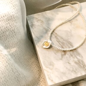 S-PEARL CHOKER