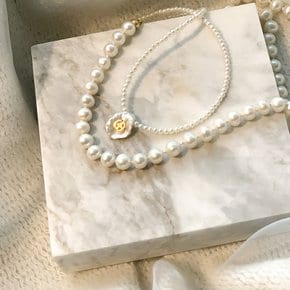 S-PEARL CHOKER