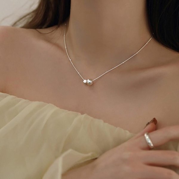 [옷자락] 여자 사계절 레이어드 큐빅 구슬 목걸이