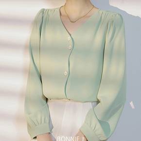 보니제이 / 유니크 브이넥 퍼프 블라우스 (S2XL) 빅사이즈 오피