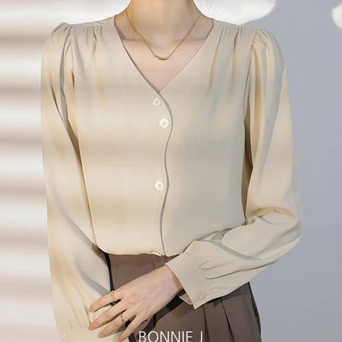 보니제이 / 유니크 브이넥 퍼프 블라우스 (S2XL) 빅사이즈 오피