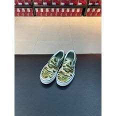 [파주점] (키즈) 클래식 슬립온 (Classic Slip-On)(Painted Camo)(VN0A5KXMBGK)