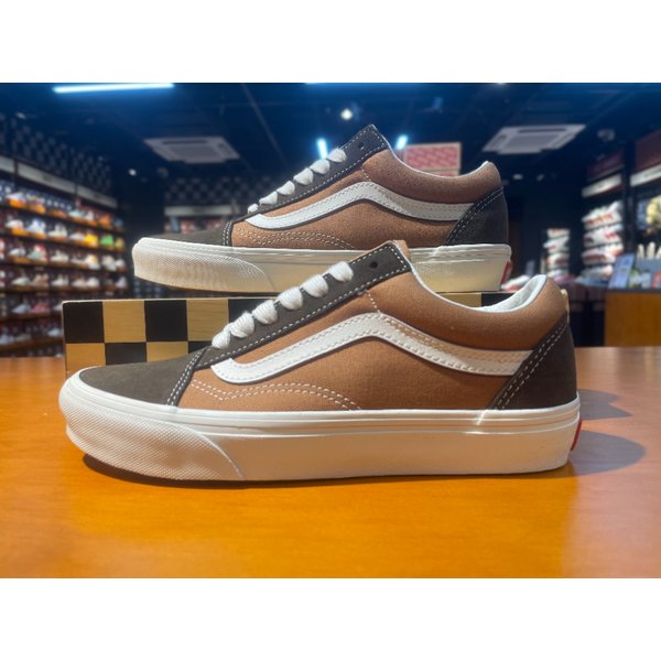 [여주점] (남여공용) 스니커즈 올드스쿨 (브라운) (VN000D9YBW2)