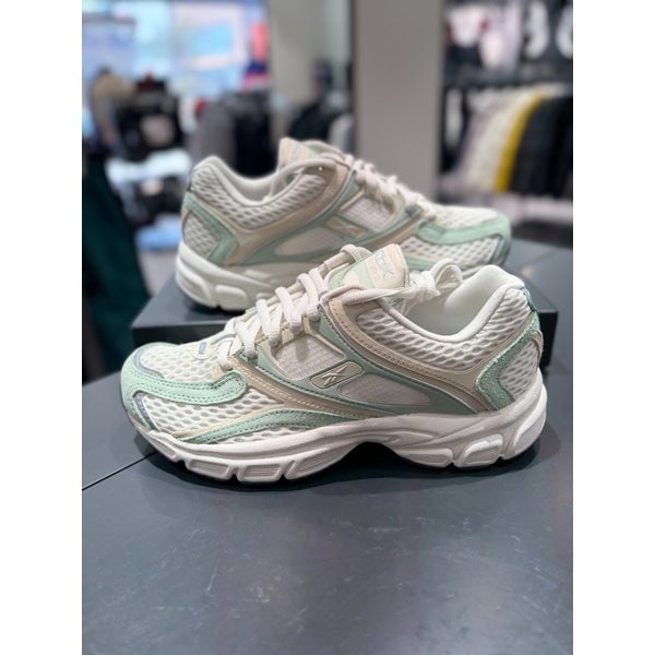 [여주점] RESO5EY1WE2  프리미어 트리니티  여성운동화