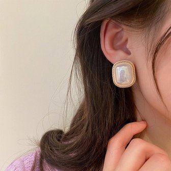 5. 뮤젠 럭셔리 볼..