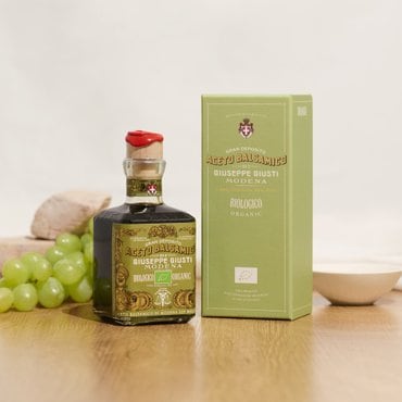 주세페주스티 유기농 3메달 발사믹식초 250ml