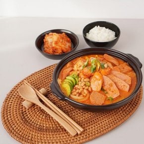 햄과 토핑이 듬뿍 프리미엄 부대찌개 550g(1-2인분)