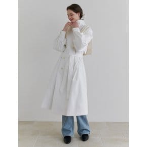 Magnet trench coat (white)