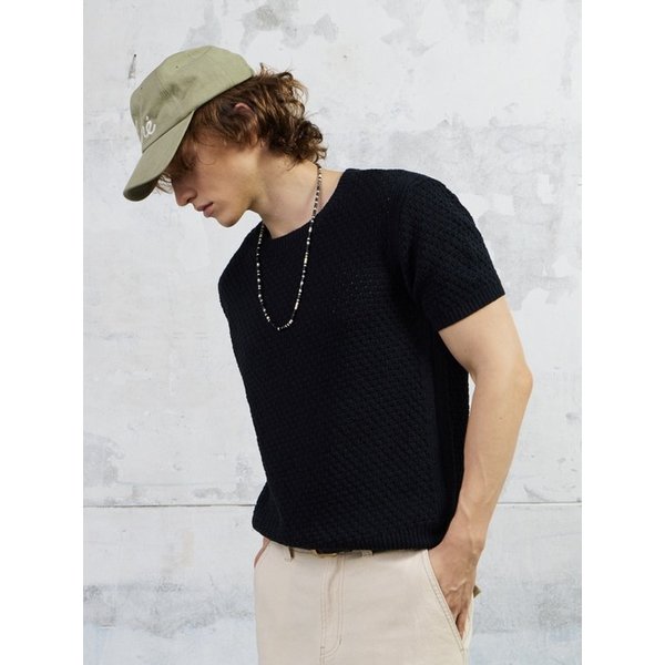 Men Waffle Crochet Short Sleeved Knit Top, Black