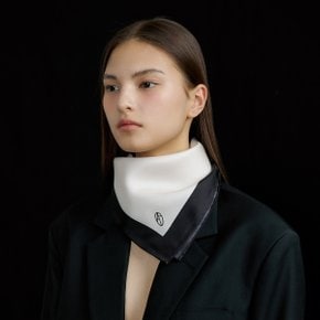 Border Square Silk Scarf 50 - Black/Cream