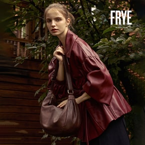 [극소량입고][FRYE]프라이 24FW 이태리 직수입 하프문 숄더백