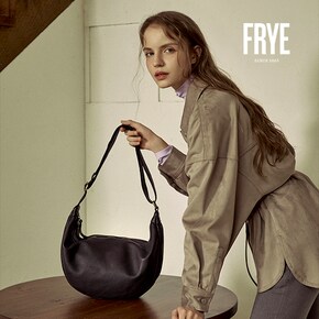 [극소량입고][FRYE]프라이 24FW 이태리 직수입 하프문 숄더백