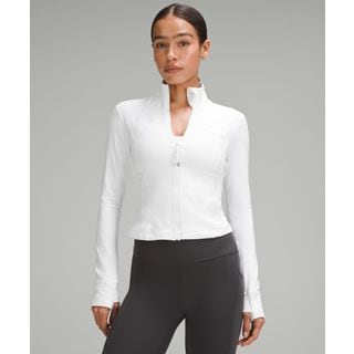 룰루레몬 디파인 크롭 재킷 *Ribbed Nulu™ - WHT