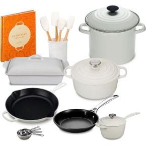 영국 르쿠르제 무쇠냄비 Le Creuset 20 Piece Kitchen Essentials Cookware Set with Enameled C