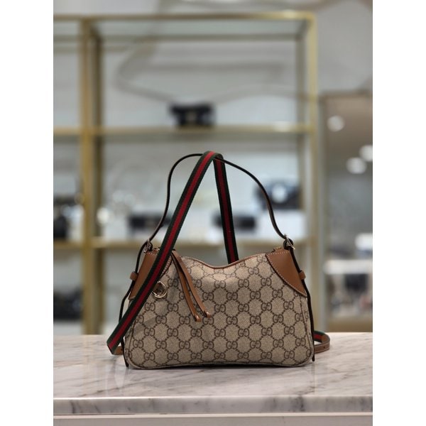 [시흥점] 여성 GG 엠블럼 스몰 숄더백 815218-FAEAA-9762