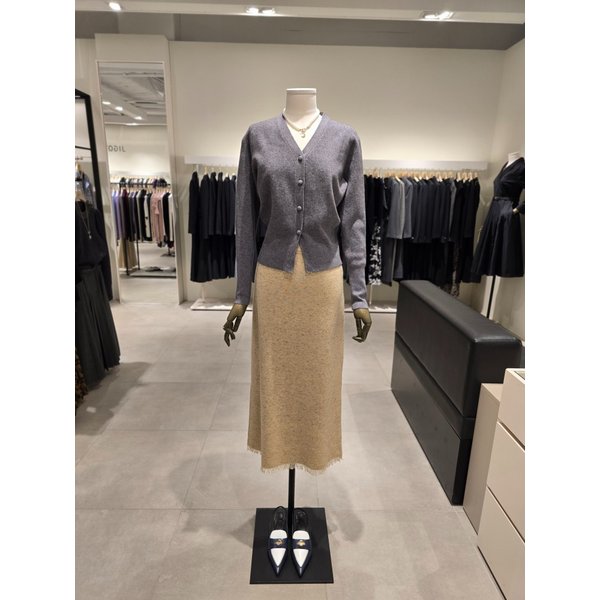 [파주점] 세트 브이넥 니트 가디건 + 울 프린지 니트 스커트 JS3B1CD531,JS2B1SK501
