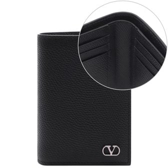 발렌티노 [부산점] 25FW 남성 브이로고 시그니처 폴딩 반지갑 (7Y0P0AP1 UAG 0NO 25F)