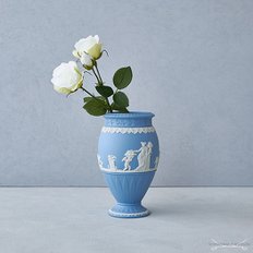 [WEDGWOOD] 웨지우드 제스퍼웨어 페일 블루 바운티풀 화병 20cm 884011